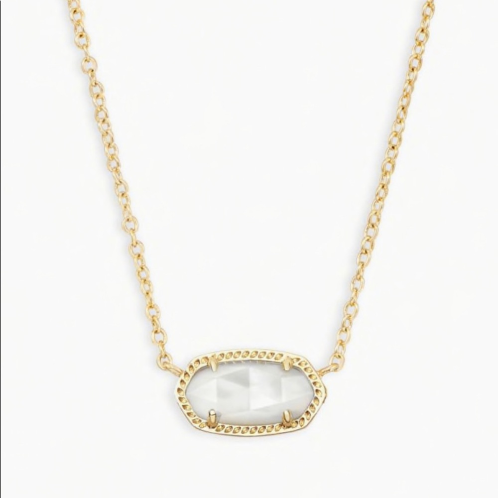 Kendra Scott Elisa Necklace in Ivory Pearl